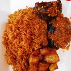 Jollof rice+2goat meat+plantain