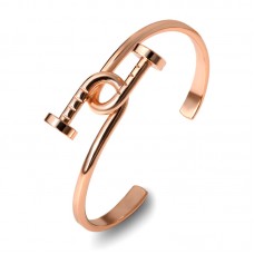 Nail cuff bracelet in rosegold