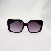 Bold sunglasses for ladies