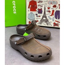 Yukon mesa leather clog crocs 