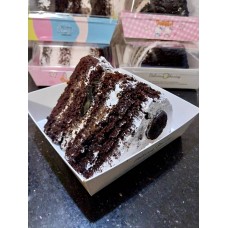 Chocolate cake slice