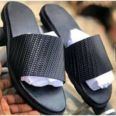 Black pam slippers