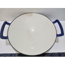 Cast iron wok